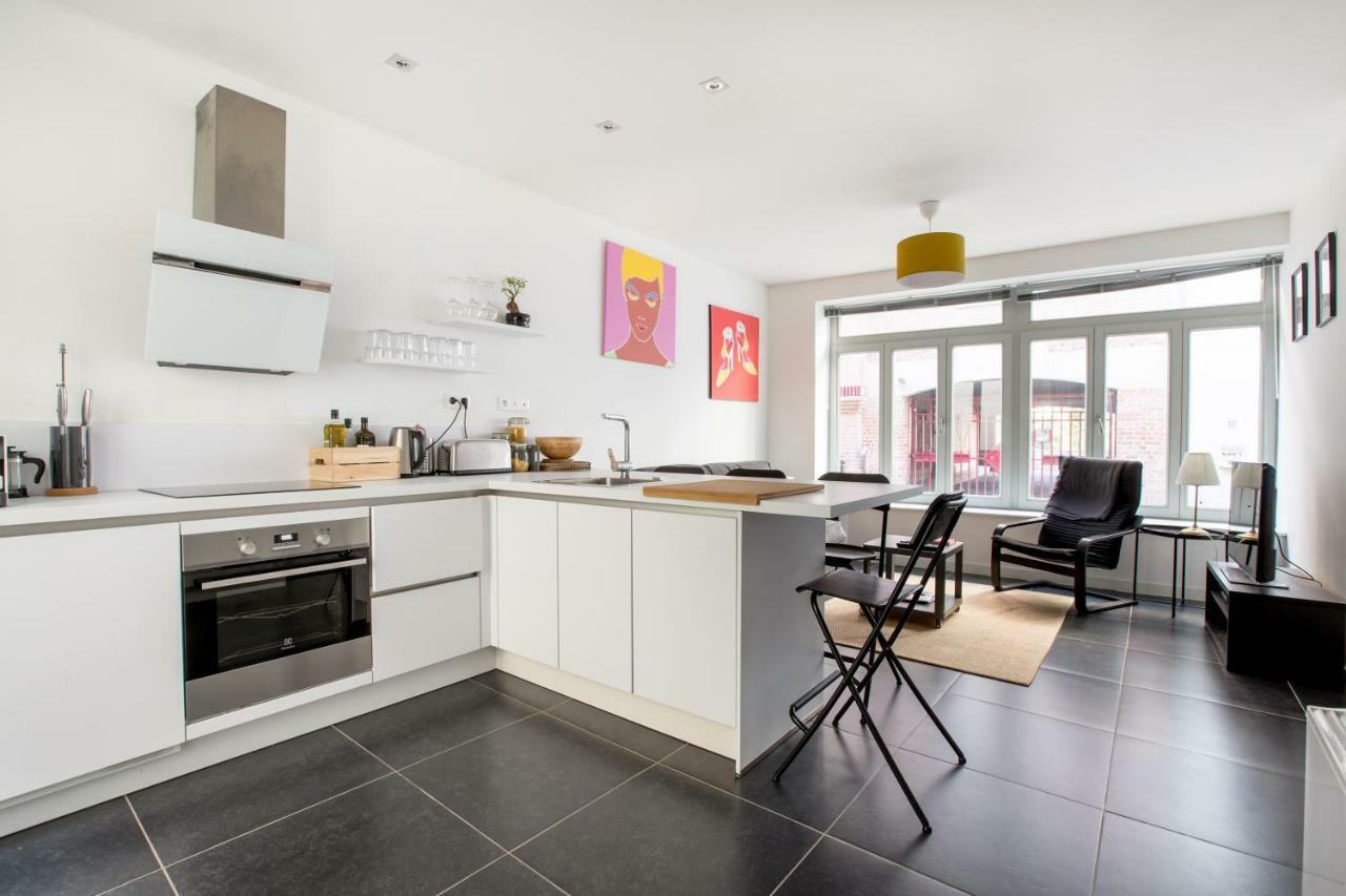 Charmant Appartement Au Coeur Du Vieux Lille Exteriör bild